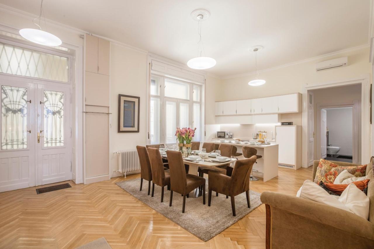 MODERNIZED Unique Huge Central Apartment On 135sqm Budapest Extérieur photo